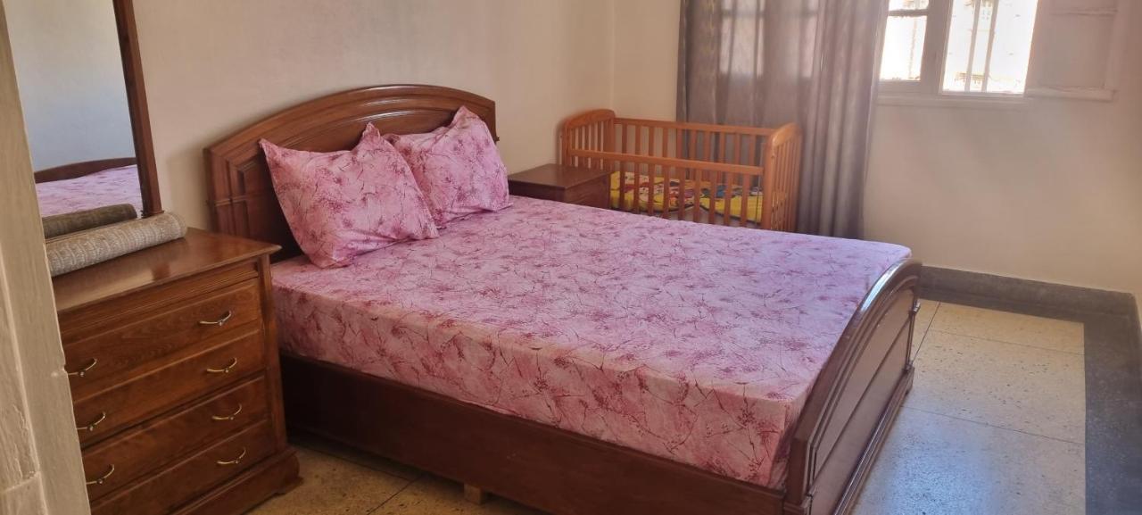 Appartement Adam Уджда Екстер'єр фото